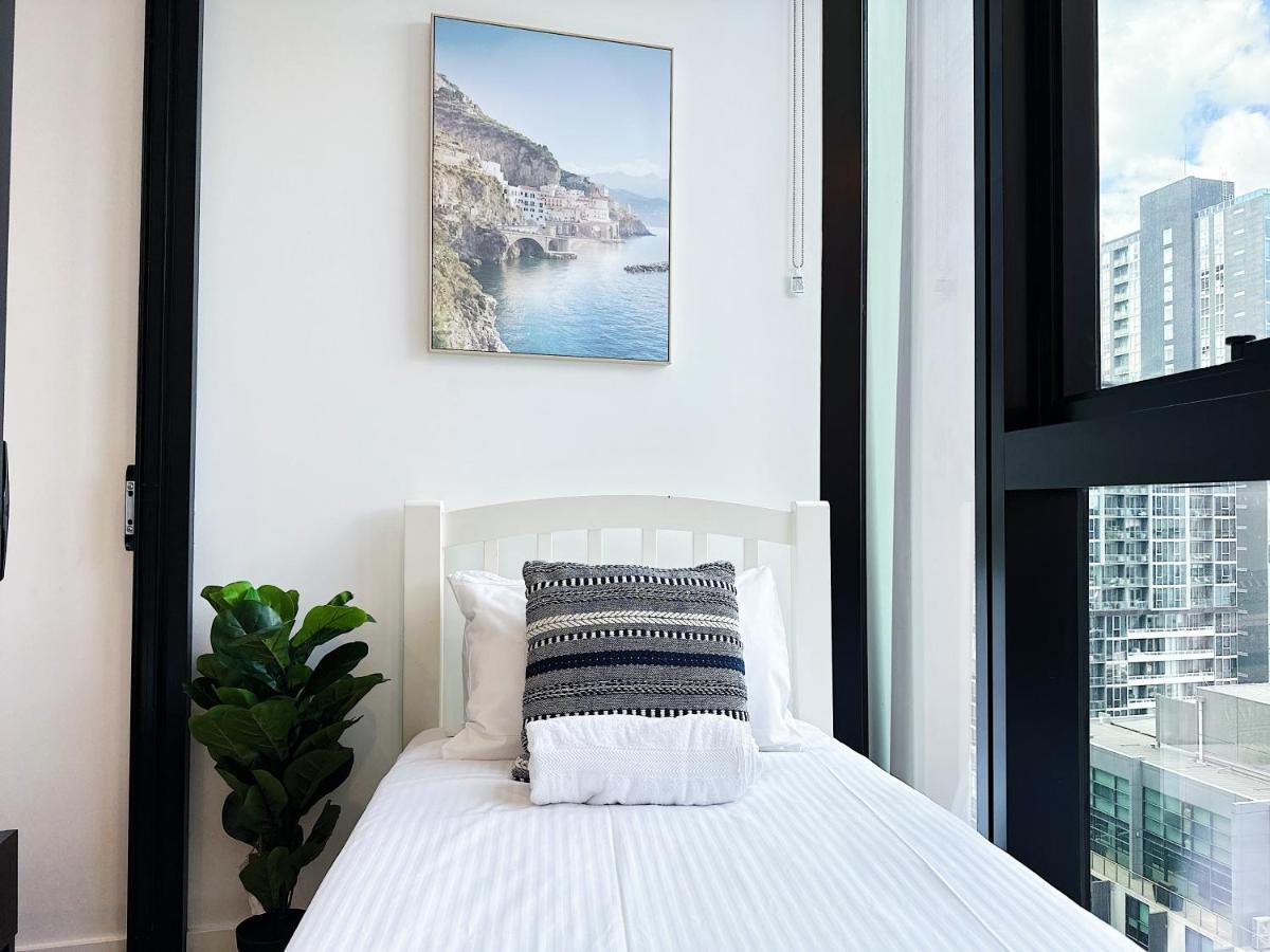 Beautiful Skyview Cbd Highrise 3Beds With Carpark Available Apartamento Melbourne Exterior foto