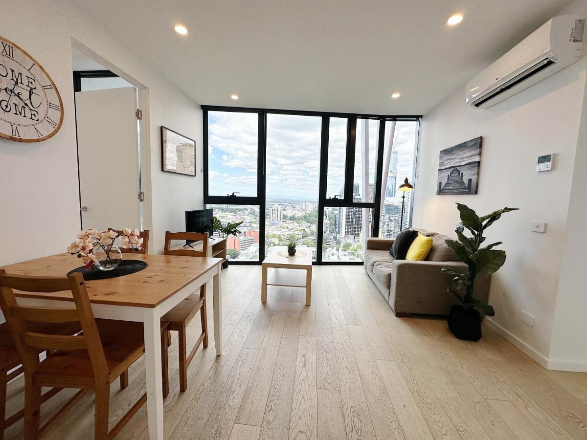 Beautiful Skyview Cbd Highrise 3Beds With Carpark Available Apartamento Melbourne Exterior foto